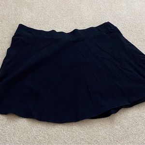 Black Urban Outfitters skirt